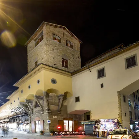 Torre Mannelli Konukevi