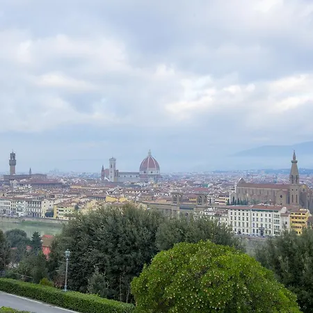 ゲストハウス Torre Mannelli